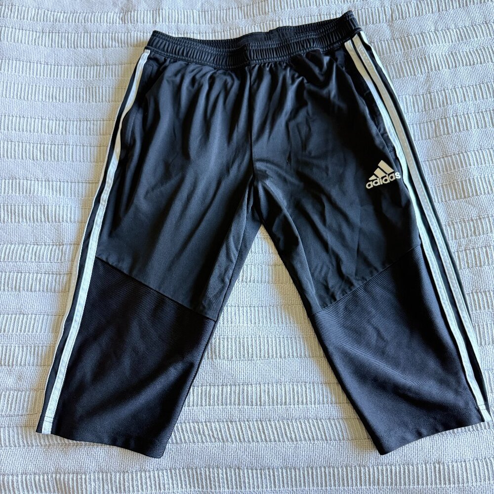 Adidas Shorts Black White Medium 3 Stripes Side Zip Pockets